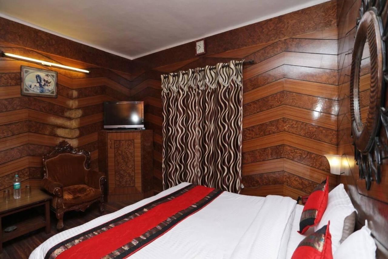 Goroomgo Ankur Lake View Mall Road Nainital - Prime Location With Luxury Room Esterno foto