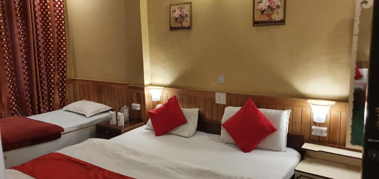 Goroomgo Ankur Lake View Mall Road Nainital - Prime Location With Luxury Room Esterno foto