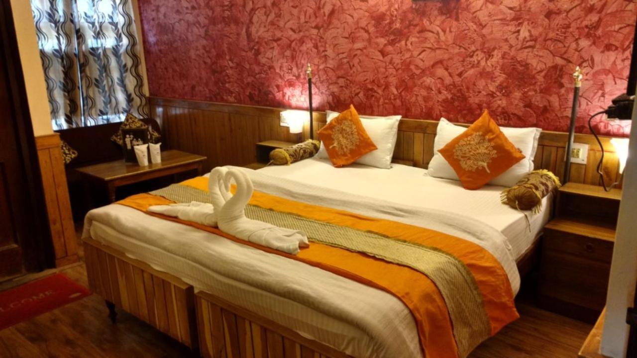 Goroomgo Ankur Lake View Mall Road Nainital - Prime Location With Luxury Room Esterno foto